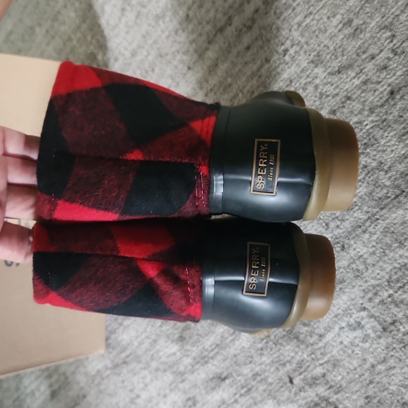 NWT Sperry Saltwater Buff Wool Boots - Picture 3 of 8